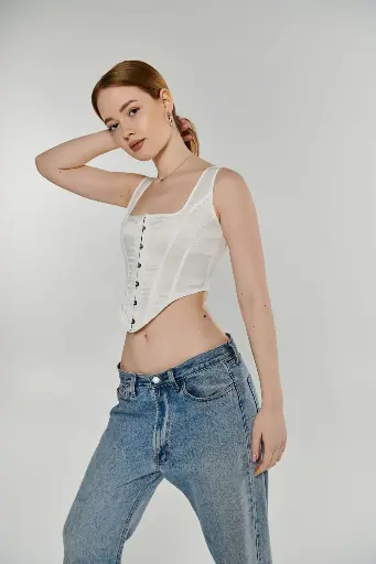 小孔剪裁上衣 - 米白色